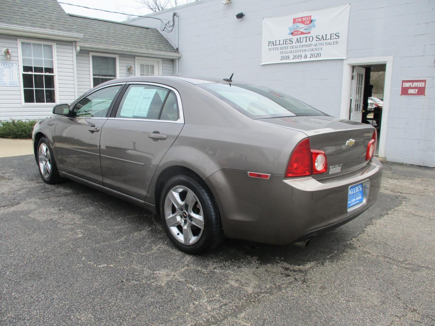 2010 BROWN Chevrolet Malibu (1G1ZC5EB3A4) , AUTOMATIC transmission, located at 540a Delsea Drive, Sewell, NJ, 08080, (856) 589-6888, 39.752560, -75.111206 - Photo#4